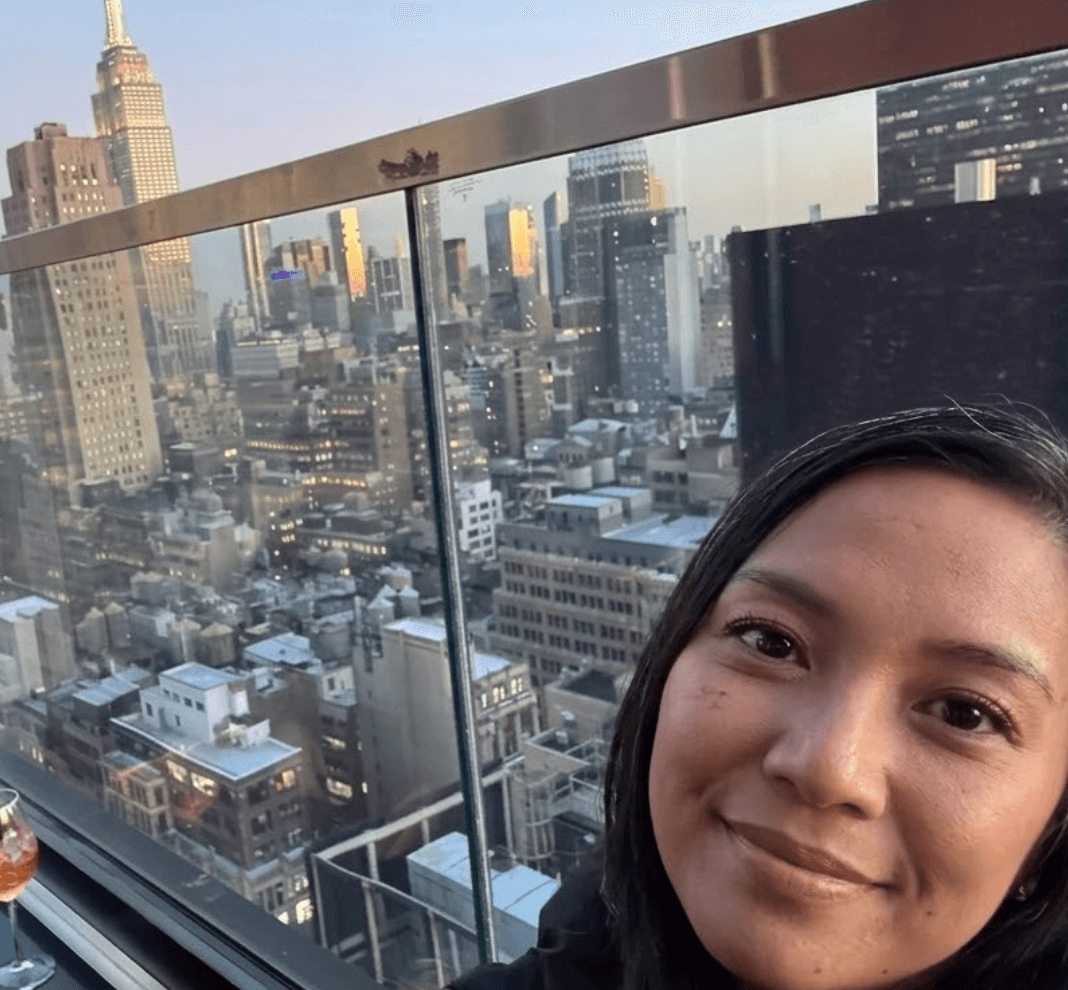 Profile photo rooftop selfie